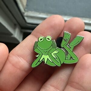 Authentic Disney 2025 Kermit Pin - Wave B